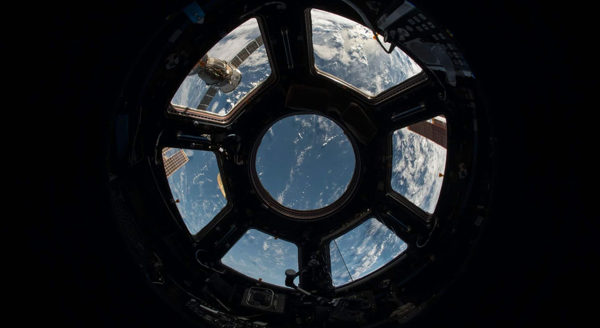 The Billionaires’ Space Race