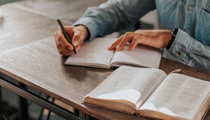 Christ in all the Scriptures