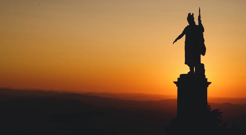 Daniel : Idols and Furnaces