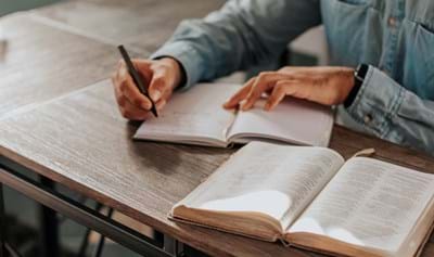 Christ in all the Scriptures